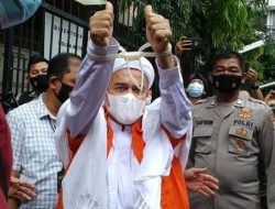 Bahaya! MA Potong Vonis Rizieq dan Ancaman Pengadilan KM 50