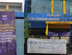 Deklarasi Kongres Luar Biasa PB PMII Digaungkan, Spanduk Pembentukan Kepanitiaan Terpasang