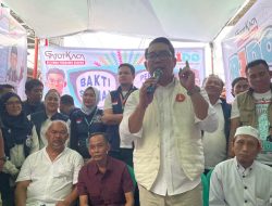 Gatot Kaca Bagikan 250 Kacamata Gratis! RK Buka Suara tentang Sertifikat dan Air Bersih!